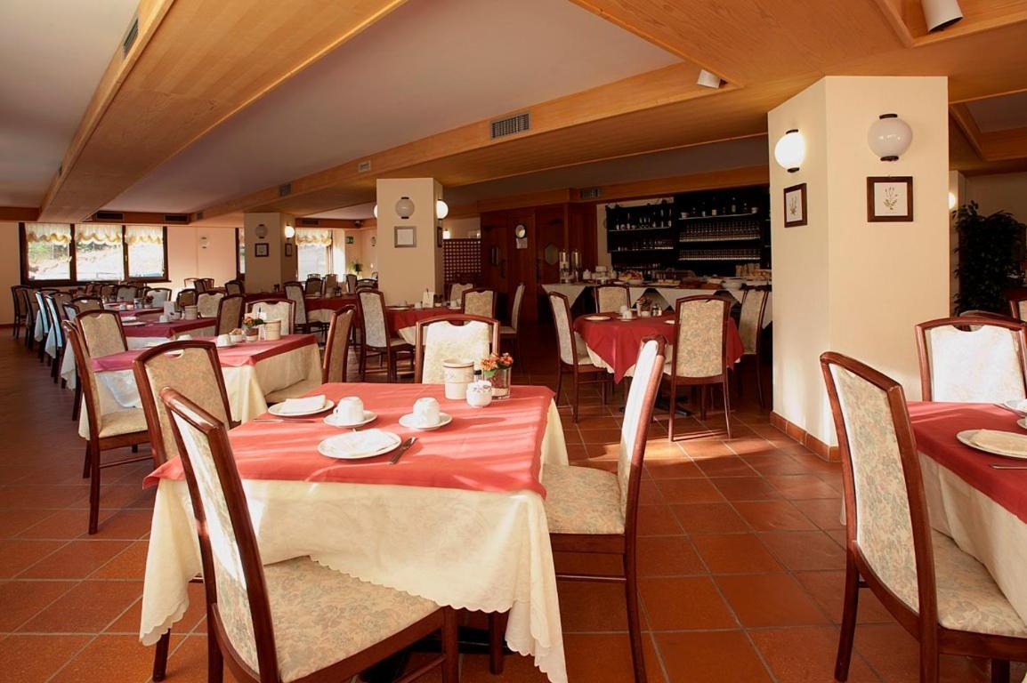 Hotel Santa Caterina Santa Caterina Valfurva Eksteriør bilde